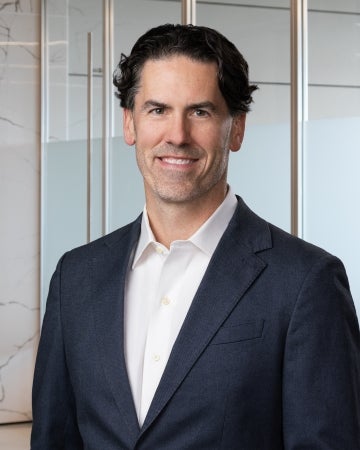 Profile photo for Lee Schindler