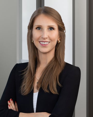Profile photo of Alexandra Halbeck
